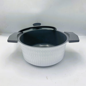 3 Quart Ceramic Non-Stick Diamond Cut Stock Pot with Lid - White