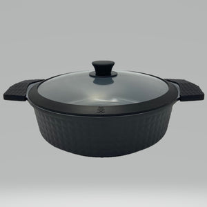 4.5 Quart Ceramic Non-Stick Diamond Cut Low Casserole Pot - Black