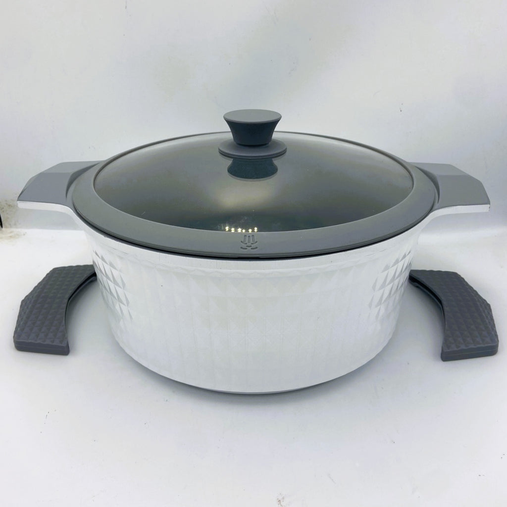 5 Quart Ceramic Non-Stick Diamond Cut Stock Pot with Lid - White