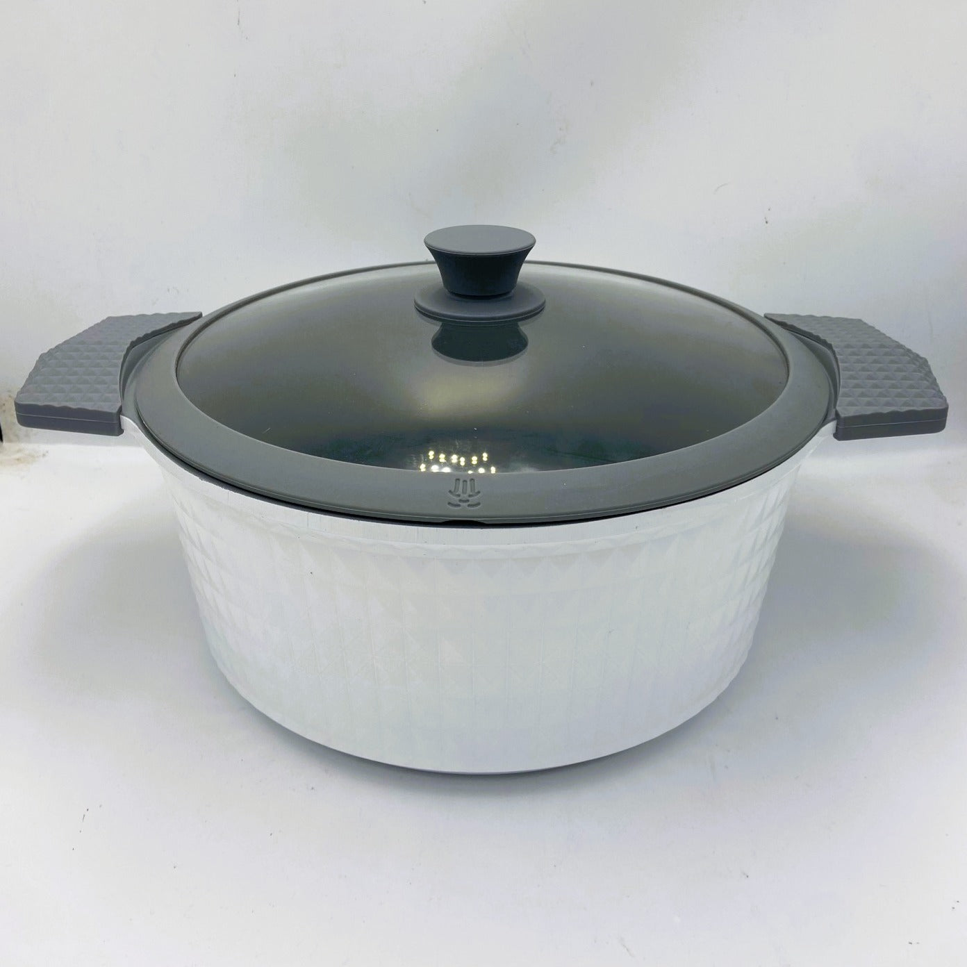 5 Quart Ceramic Non-Stick Diamond Cut Stock Pot with Lid - White