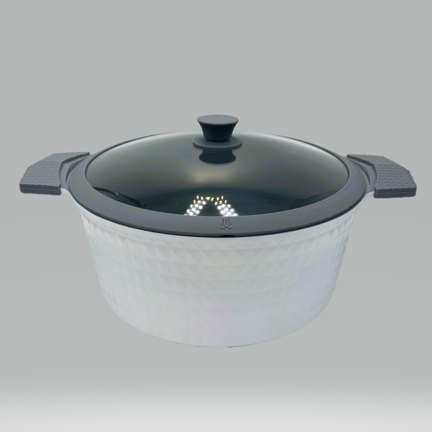 7 Quart Ceramic Non-Stick Diamond Cut Stock Pot with Lid - White