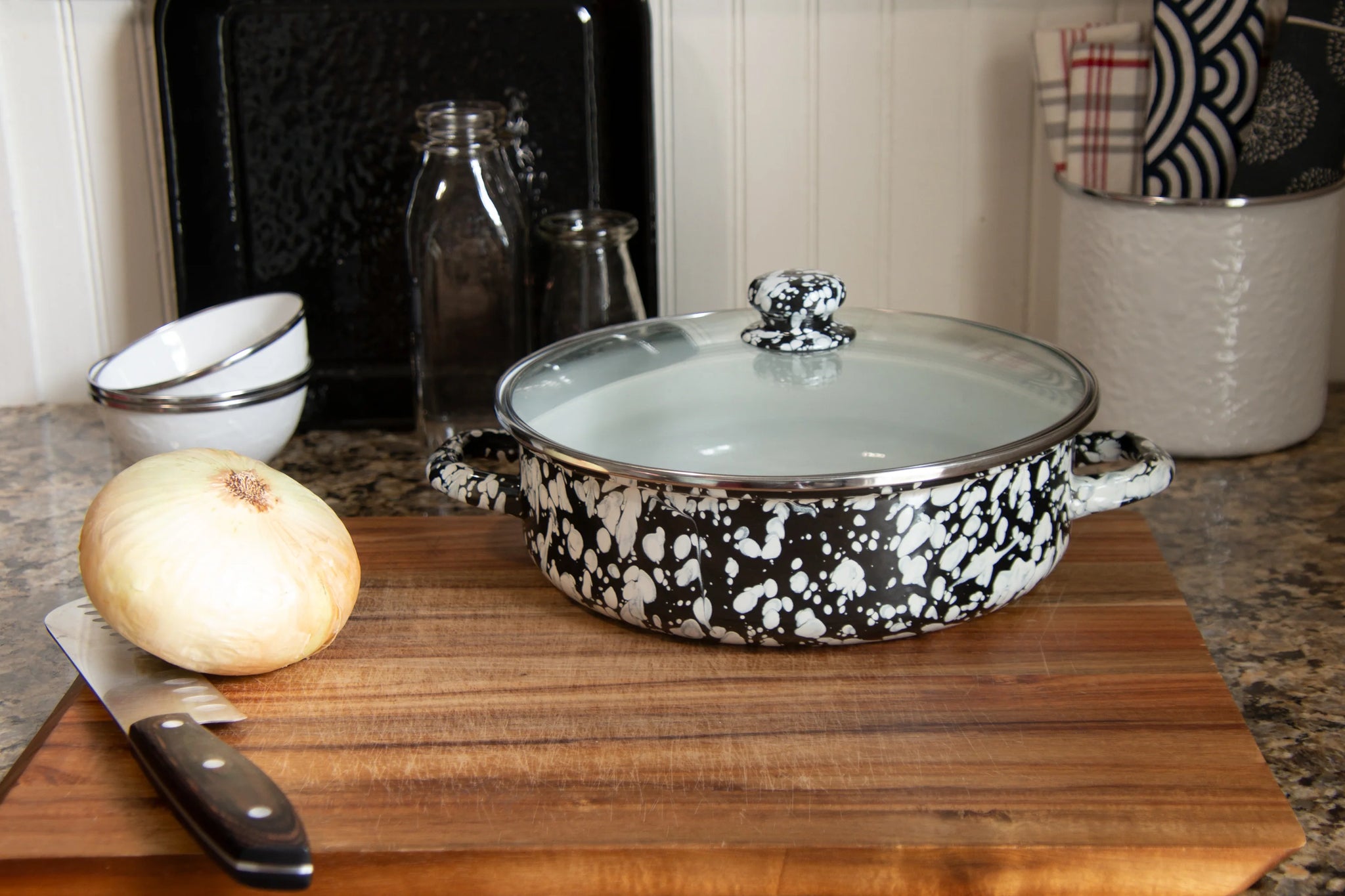 Enamelware Sauté Pan/ Casserole with Glass Lid - 3 Quart -Black Swirl