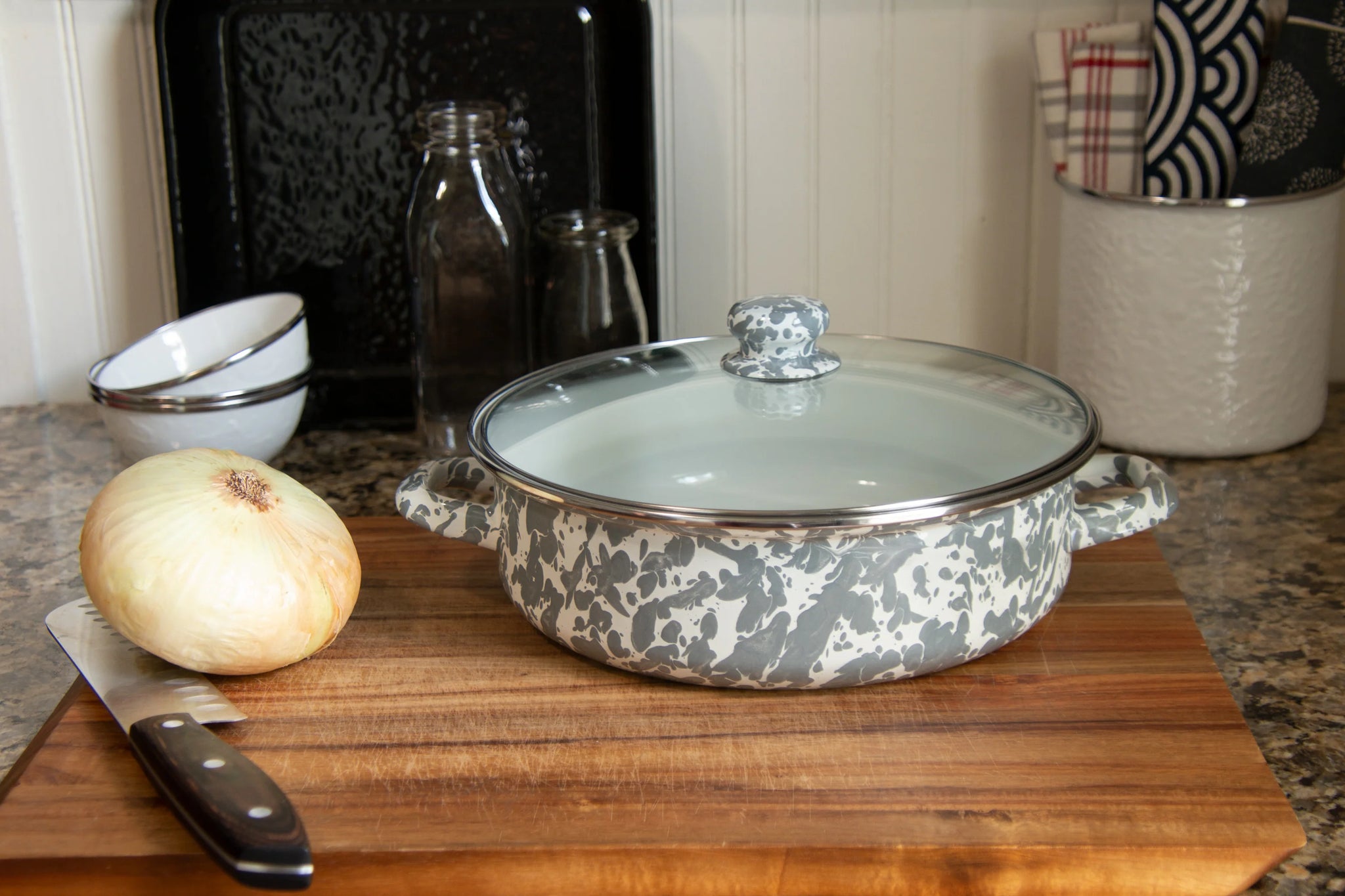 Enamelware Sauté Pan/ Casserole with Glass Lid - 3 Quart -Grey Swirl