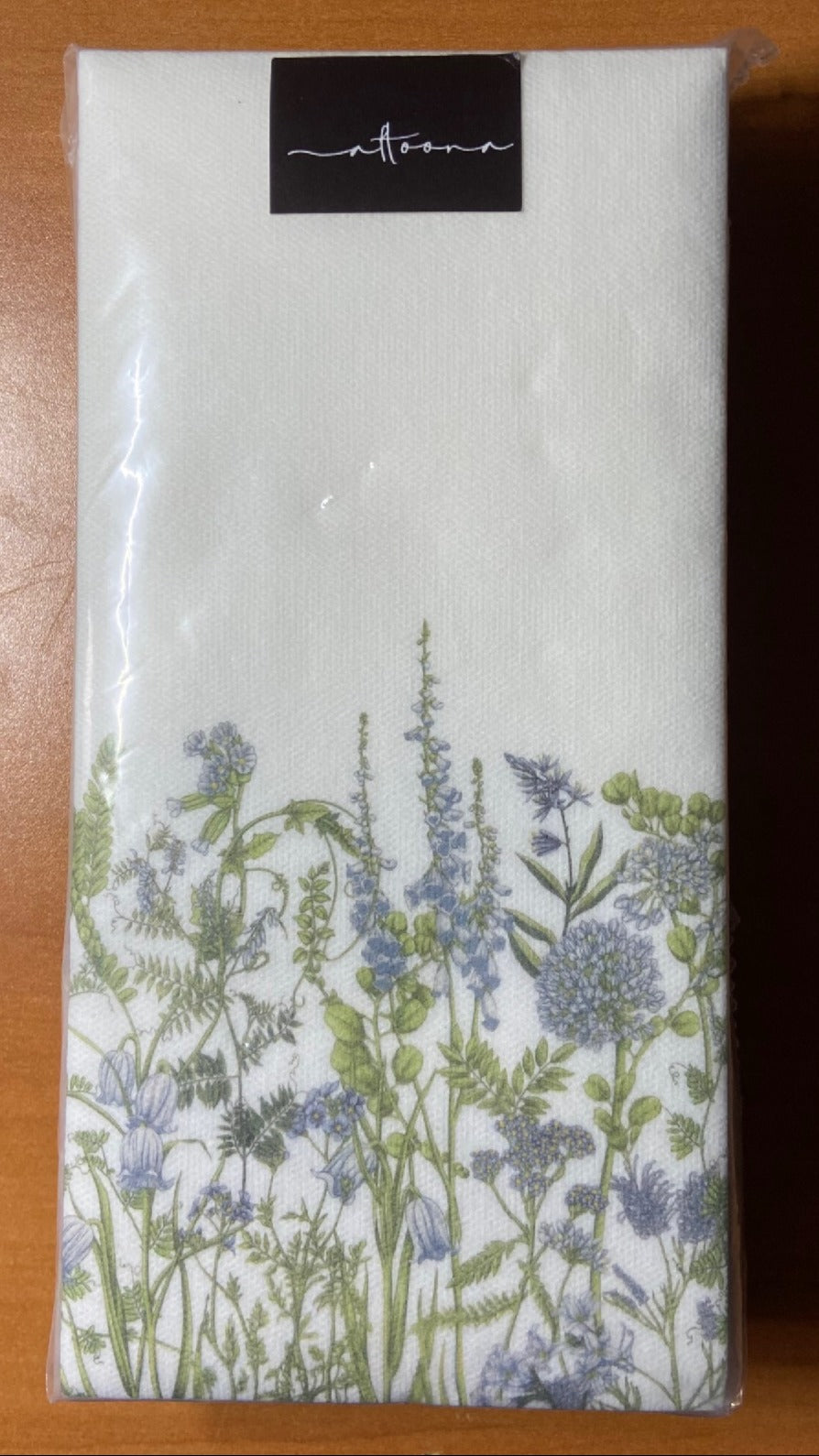 Blue Fields Floral Dinner/ Guest Napkins 16 Ct