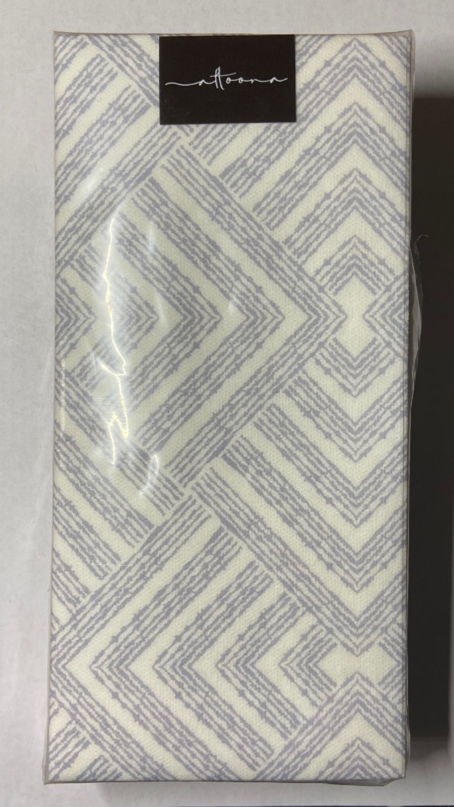 Geometric Diamond Dinner/ Guest Napkins 16 Ct