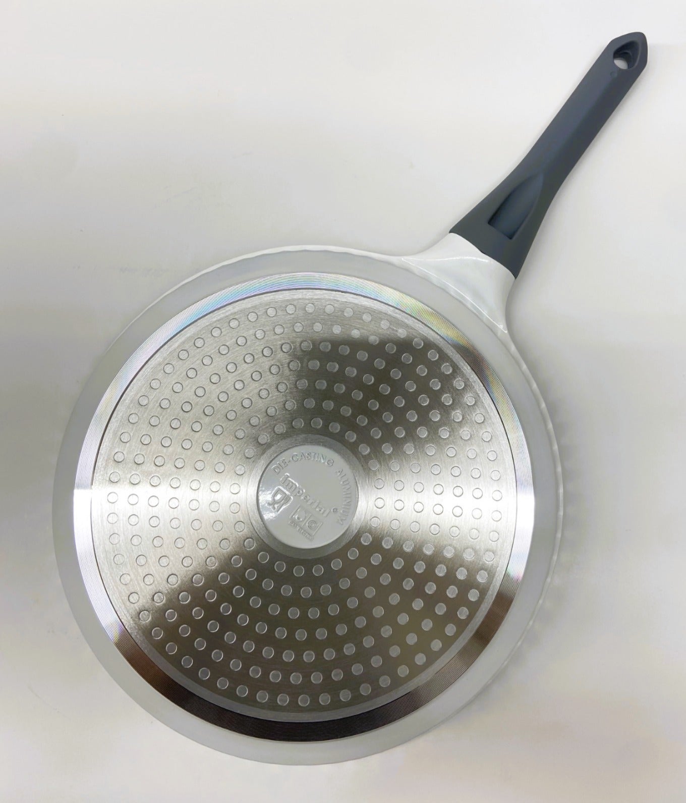 11" Inch Ceramic Non-Stick Fry Pan Diamond Cut - White
