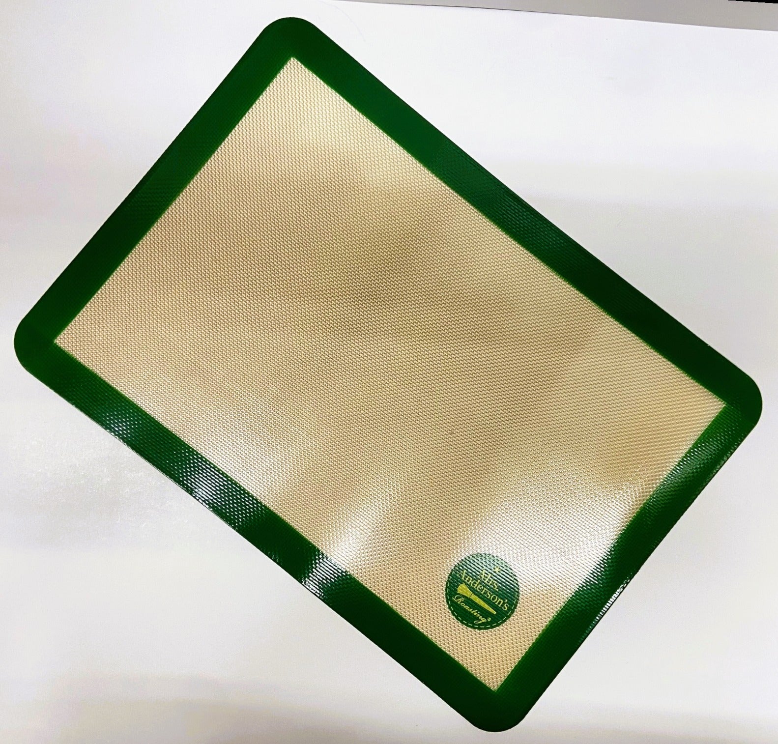 U.S. Half Size Non-Stick Silicone Roasting Mat - 11 5/8" x 16 1/2"