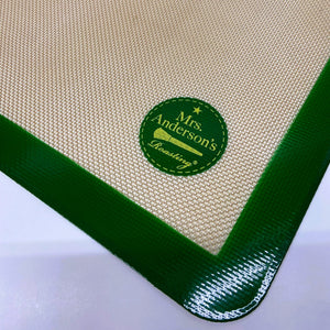 U.S. Half Size Non-Stick Silicone Roasting Mat - 11 5/8" x 16 1/2"