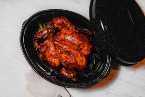 Medium 15" inch Enameled Covered Roaster, 10 lb Capacity