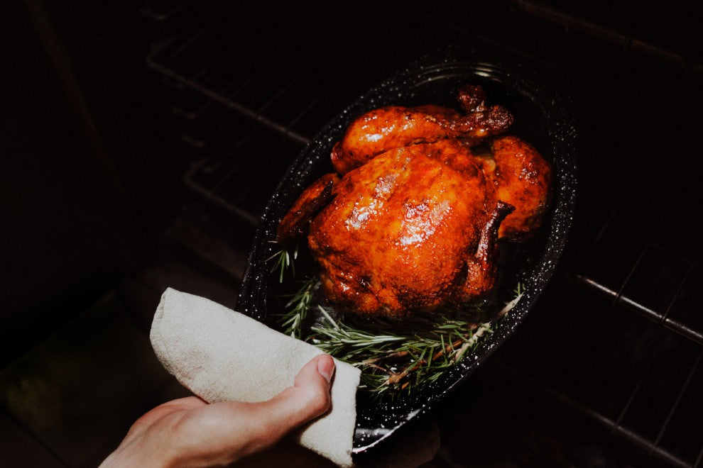 Small 13" inch Enameled Covered Roaster, 7 lb Capacity