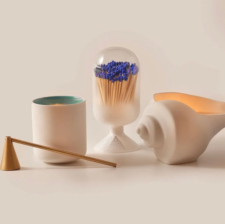 Cloud Glass Bulb Matches with Blue Tips